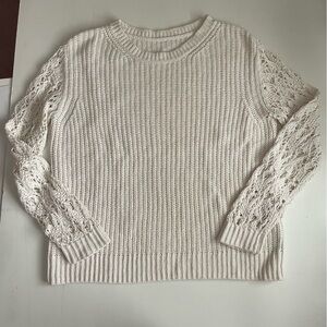 💚3/$15💚 SMALL | Wilfred | oversized boxy knit white birch knit sweater crochet